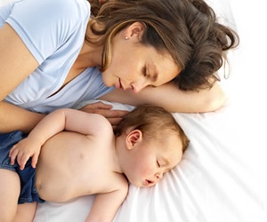 Illustration de l'article Le cosleeping est-il une bonne chose pour l'enfant?