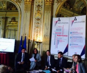 Illustration de l'article 92 mesures pour simplifier les démarches administratives des particuliers et des entreprises