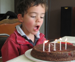 Illustration de l'article Aladom a 5 ans. Joyeux anniversaire !