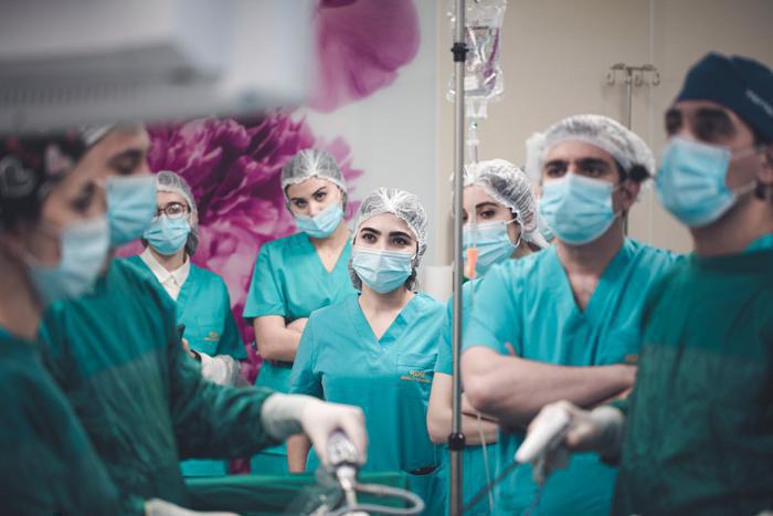Illustration de l'article Le salaire des médecins intérimaires dans les hôpitaux publics va être revalorisé de 2O%