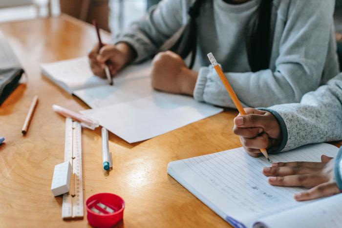 Illustration de l'article Première évaluation en français et en maths pour les élèves de 4e : les résultats sont inquiétants