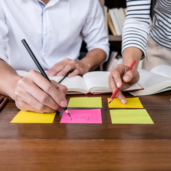 Illustration de l'article 10 astuces infaillibles pour bien retenir ses cours