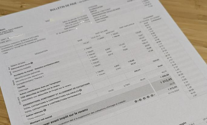 Illustration de l'article Bras de fer entre le PS et le gouvernement sur l'augmentation du SMIC