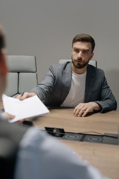 Illustration de l'article Fraude au recrutement : comment sécuriser vos embauches ?