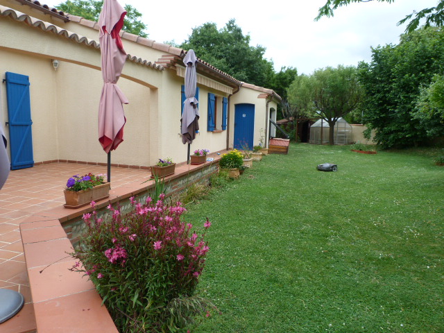 illustration Cherche Jardinier et homme a tout faire (bricolage)