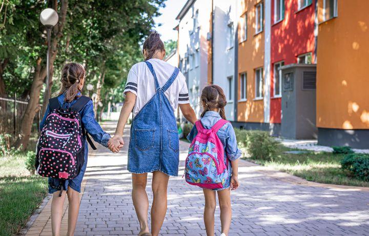 image 1 de l'annonce Baby sitting à Chantilly (60500) par Kangourou Kids Oise