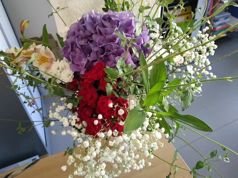 illustration Décoration florale / confection bouquets du jardin