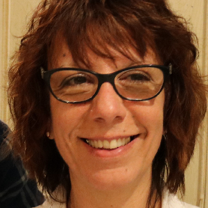 AIDE POUR LES DOCUMENTS ADMINISTRATIFS (Exemple , gestion des comptes, remplir certains documents ...)