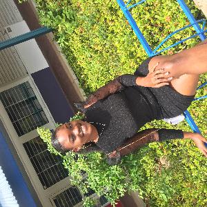 Garde d'enfants à Kourou