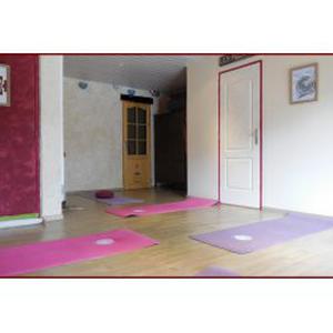 Yoga à lambesc, cours adultes , stages enfants  yoga et LSF