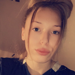 baby-sitting aide ménagère garde d  animaux  ect ..