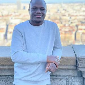 Aide ménager à Montpellier. Disponible pour nettoyage...