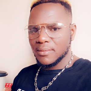 Bonjour je cherche une ménage