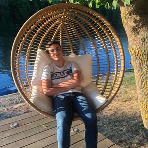 Petsitter dans le 95