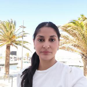 Bonjour je était serveuse dans les hotel et apart hotel  responsable de la cafétéria, menage dans les chambre, m'ait de maison actuellement merci.