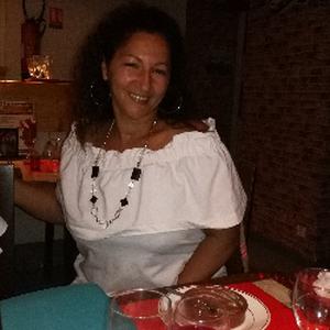 Kheira, 43 ans auxiliaire de vie expérimentée depuis 20 ans