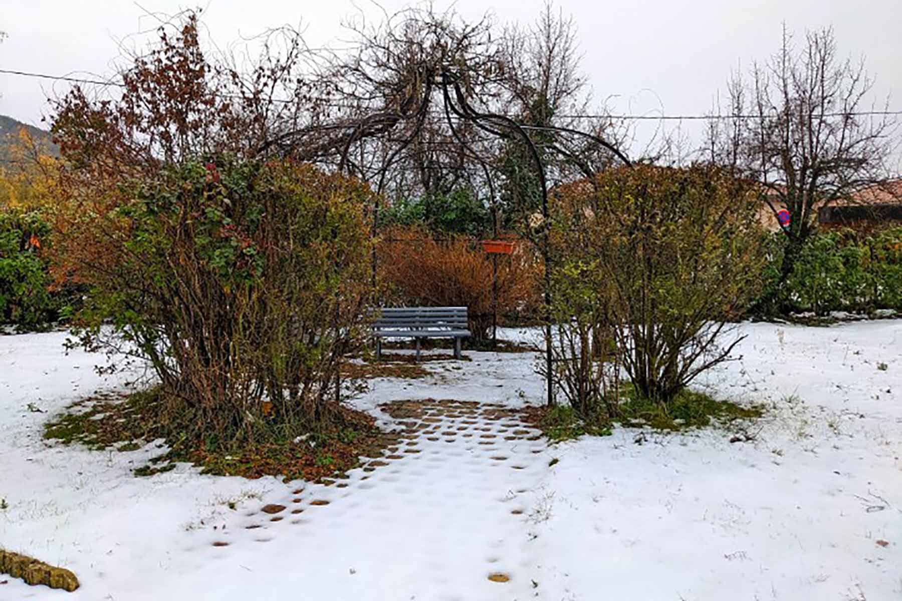 image 2 de EHPAD Résidence Le Val de Serres