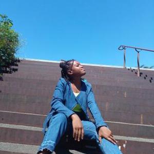 Baby sitter à la réunion , garder les enfants à saint denis