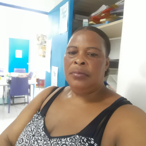 Agent d'entretien sur Cayenne