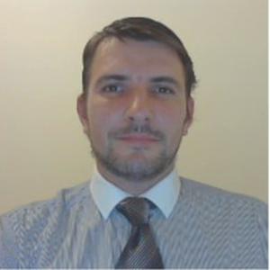 cherche emploi de gardien , concierge avec logement