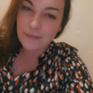 baby sitting , aide menage - courses - repas