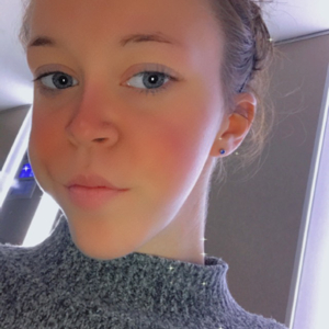 Je peut faire du baby-sitting sur Nantes ainsi que aide ménagère.