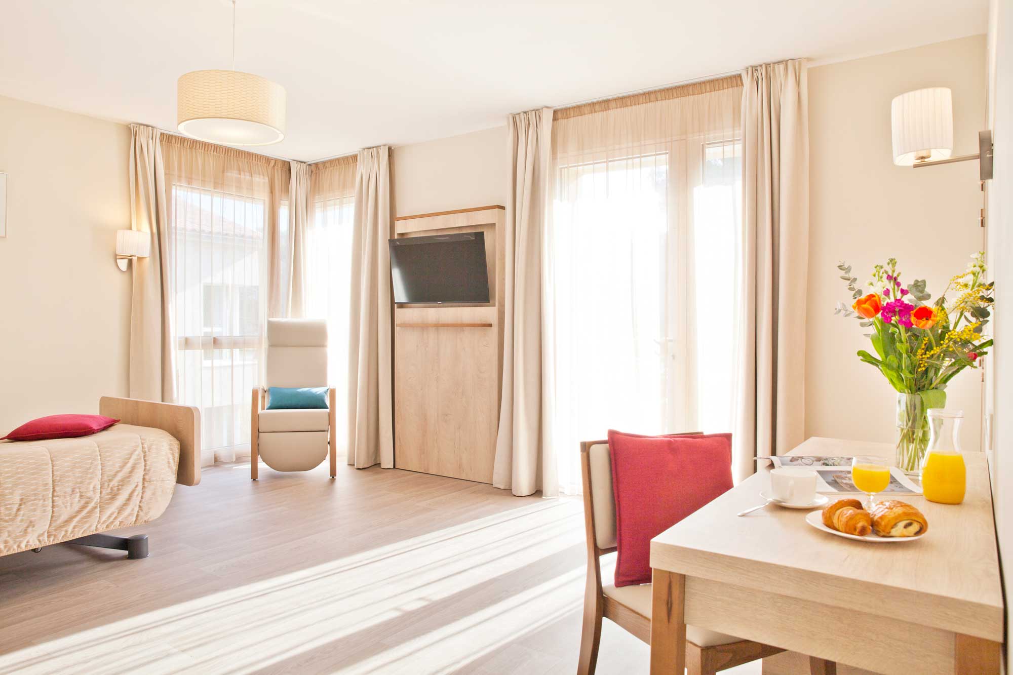 image 7 de EHPAD Résidence La Sousto