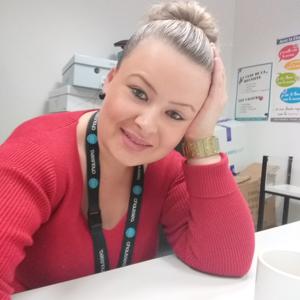 Ménage. Repassage. Préparation de repas.courses.couture.entretien des extérieurs