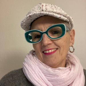 Retraitée, cherche emploi pour aide