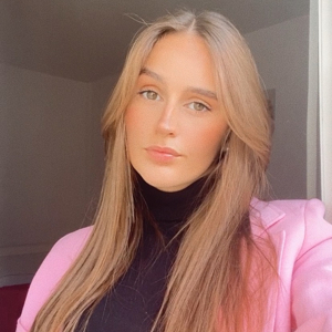 Cours pour enfants, baby-sitting, aide au foyer, garde d’enfants …