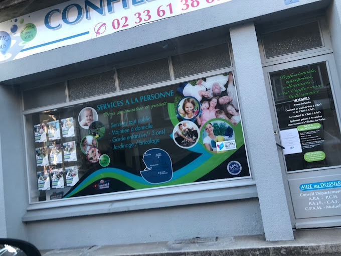 image 1 de CONFIEZ-NOUS Saint Hilaire du Harcouet