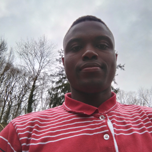 Entretien de bureau magasin etc , ménage chez particulier