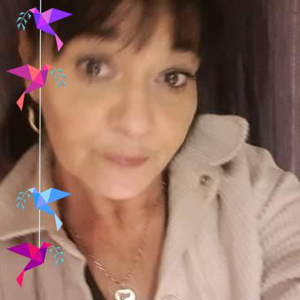 Cherches heures de ménage , garde enfant, garde personnes agées