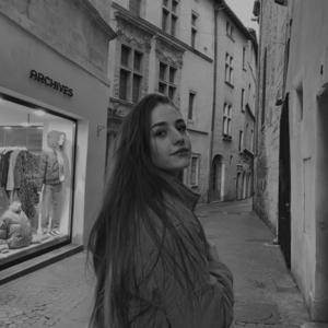 Baby-sitter à Nîmes