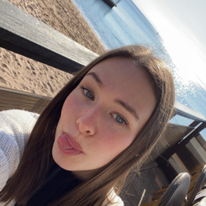 baby-sitter, ménage sur frejus et les alentours