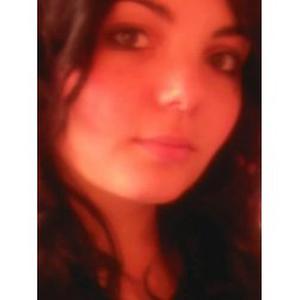 Etudiante en formation d'auxilaire de puericulture cherche à garder enfants