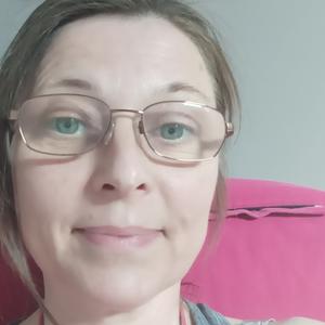 aide administrative, ménage, baby sitting, cours de yoga