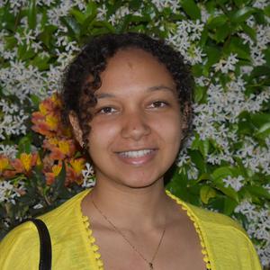 Babysitter/garde d'enfants à Paris, en anglais si besoin