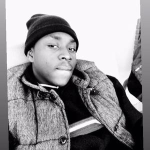 Etudiant en bac pro assp , Auxiliaire de vie,  d'ASH et aide soignant.