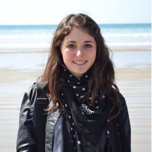 Cherche gardes d'enfants en soirée et le week-end.