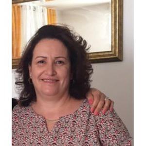 Propose aide aux personnes âgées