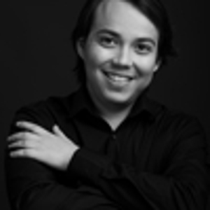 Cours de chant personnalisés - Technique vocale chantée et parlée, tous niveaux et styles. Vocal coach: Interprétation, réeducation et formation musicale. Professeur diplômé en grade Master.