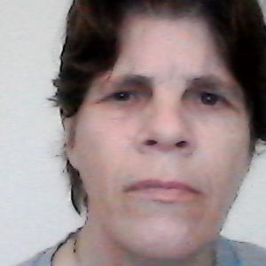 bonjour je vous propose de faire le menage si vous avez besoin ou faire du bricolage monter des meubles je vous remercie