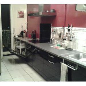 montage de cuisine, plomberie, électricité, carrelage compris