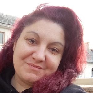 Aide aux ménage, aux courses et compagnie.