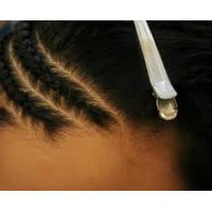 Coiffure à domicile  extentions, tresses, brushing) pour tous types de cheveux