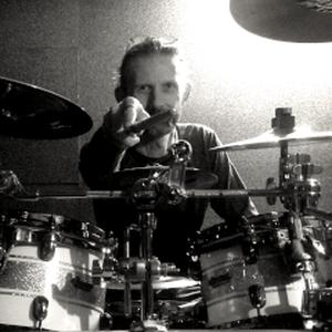 Cours de batterie à Courrières ou à votre domicile.