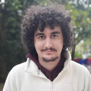 Je propose des services pour aider dans du nettoyage, manutention aide déménagement ...