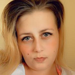 Aide au personne âgée dans leur ménage ou aide à la toilette dames de compagnie