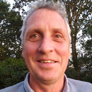 Professeur de Mathématiques certifié de l'Education Nationale en collèges et lycées - 5 ans d'expérience - Suivi de plusieurs centaines d'élèves de tous niveaux et tous profils